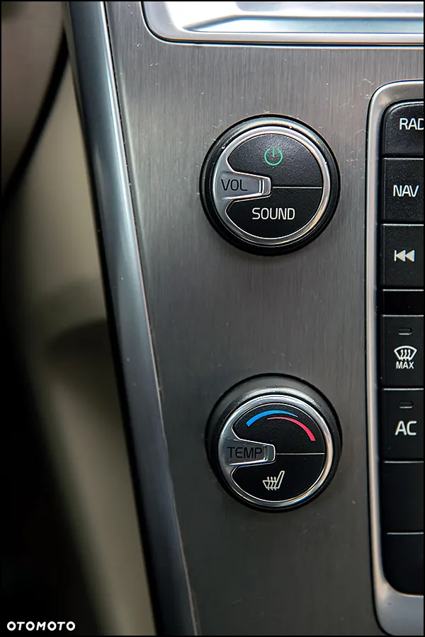 Volvo XC 60 D4 Edition Pro - 26