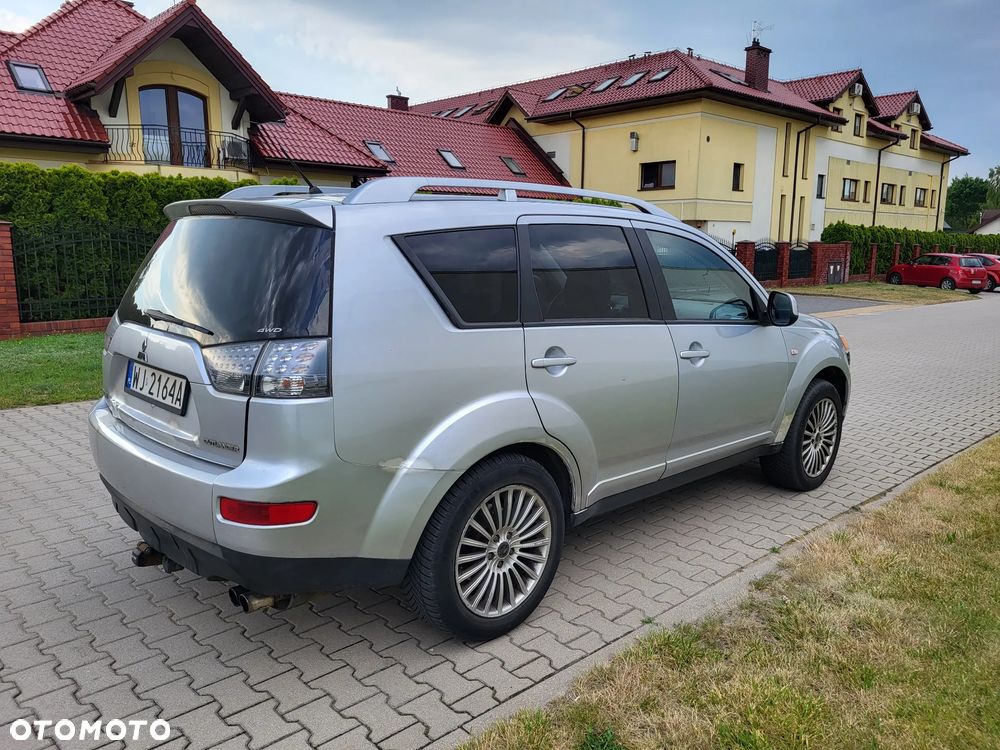 Mitsubishi Outlander 2.0 DID Instyle - 6