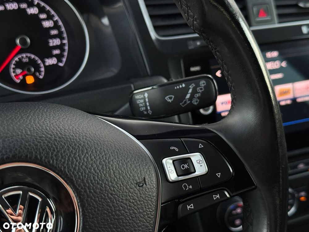 Volkswagen Golf VII 1.4 TSI BMT Comfortline - 25