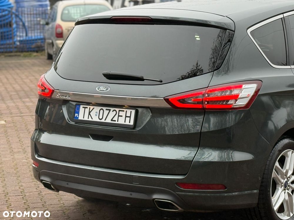 Ford S-Max 2.0 TDCi Titanium - 23