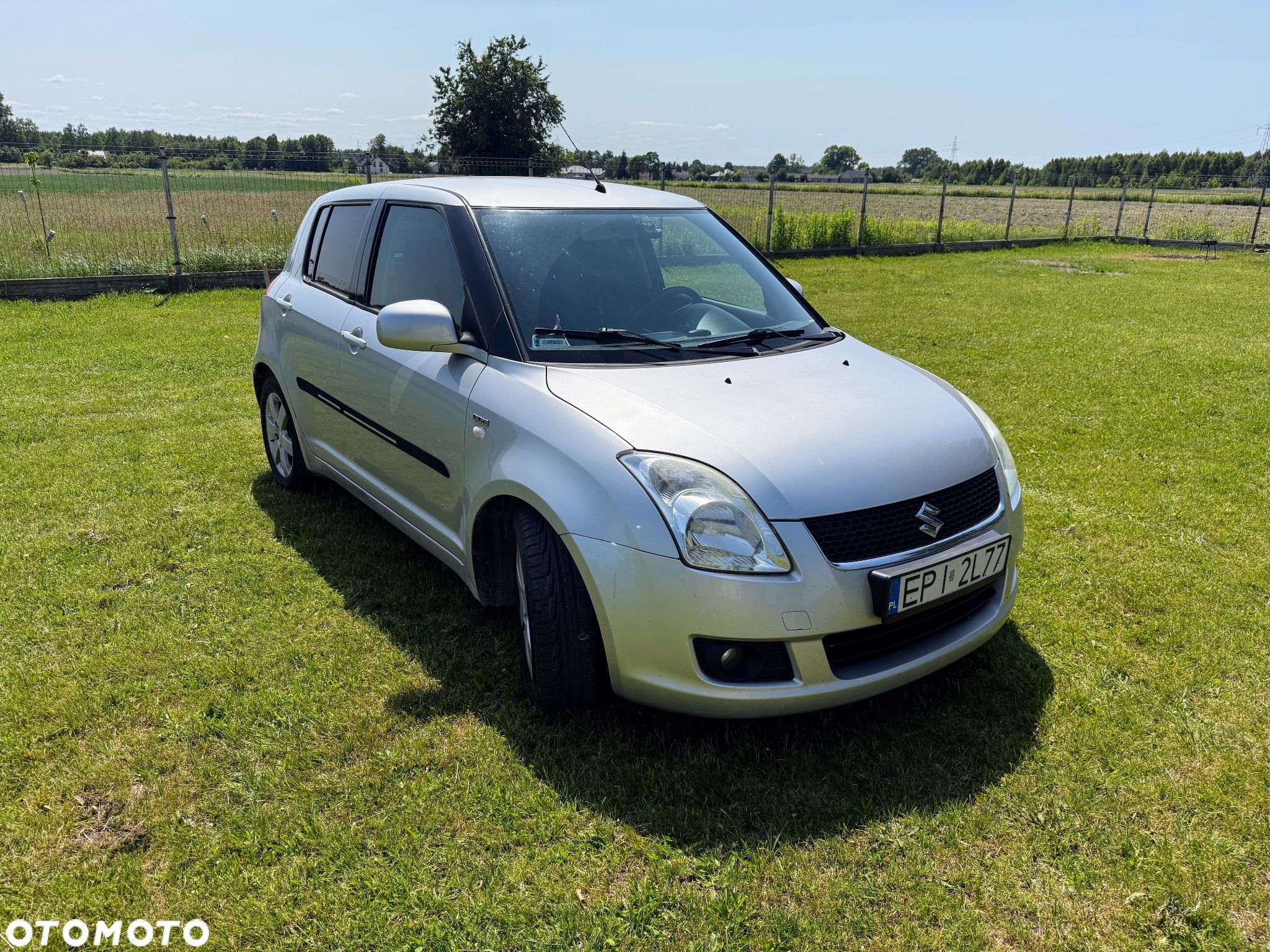 Suzuki Swift - 1