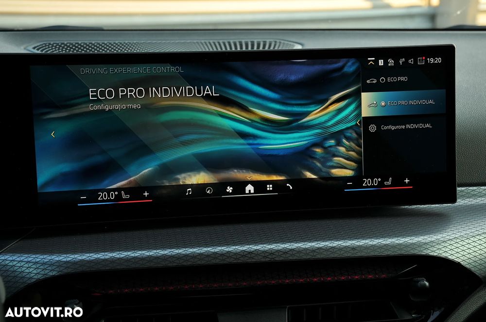 BMW Seria 3 320i AT - 30