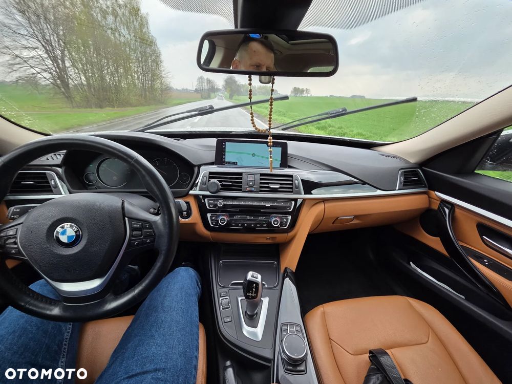 BMW Seria 3 320d xDrive Luxury Line - 15