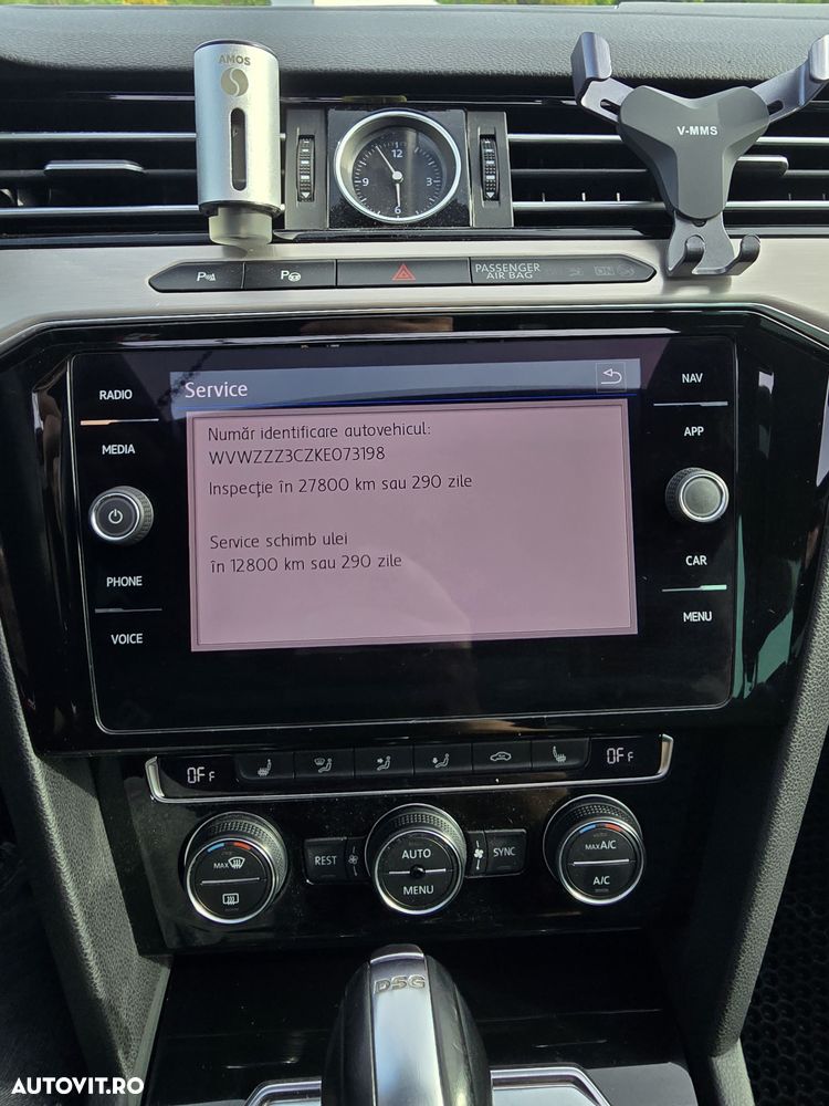 Volkswagen Passat - 14