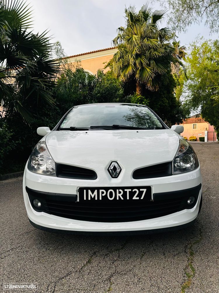 Renault Clio 1.5 dCi Confort - 9