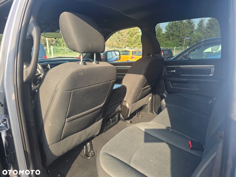 Dodge RAM 1500 5.7 4x4 - 13