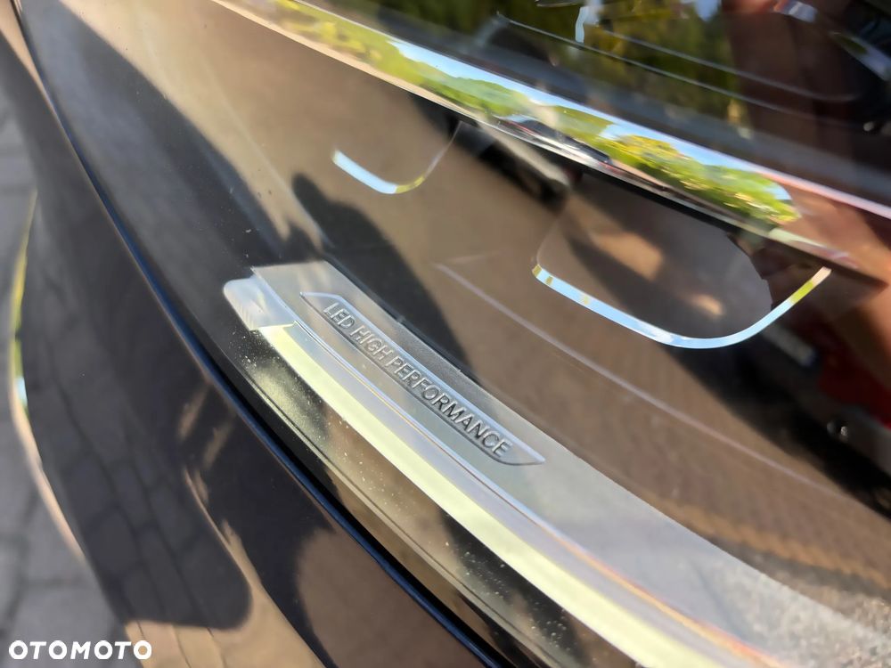 Mercedes-Benz GLC 200 d 4Matic 9G-TRONIC AMG Line - 32