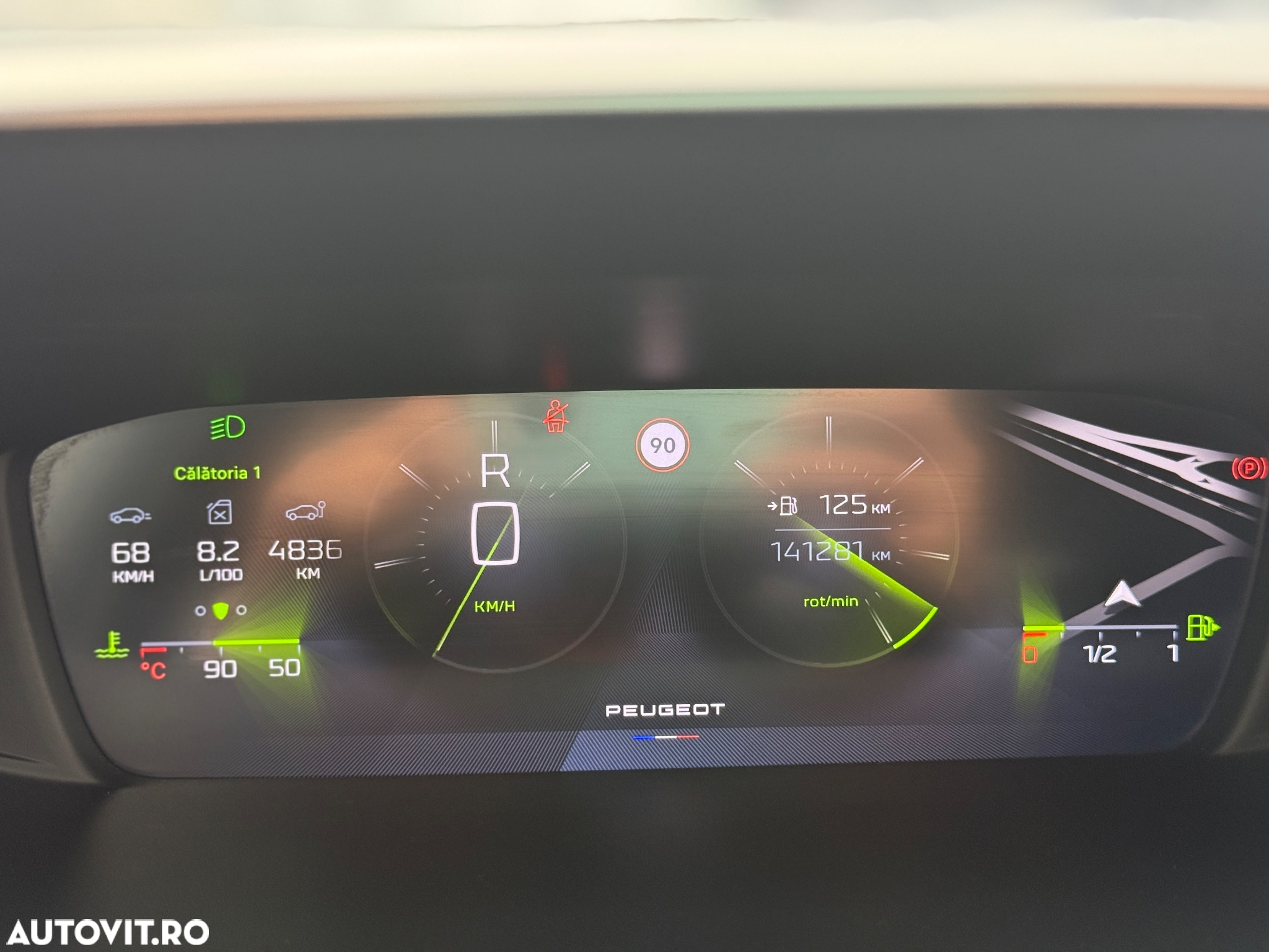 Peugeot 308 1.2L PureTech S&S EAT8 Allure Pack - 12