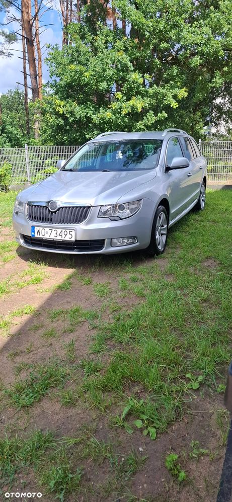 Skoda Superb 2.0 TDI Ambition - 10