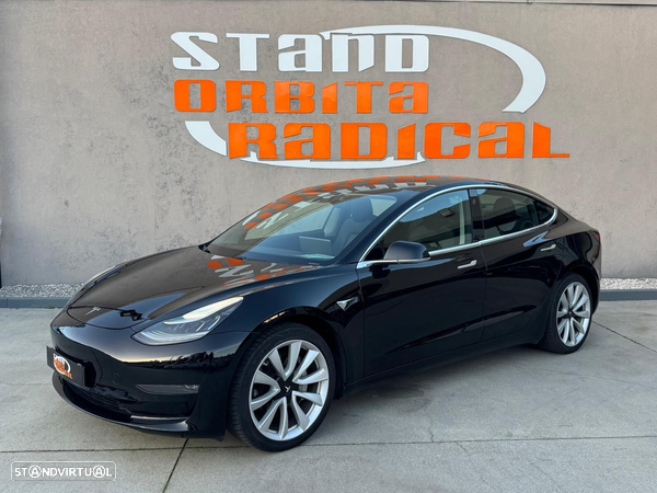 Tesla Model 3 Long-Range Dual Motor AWD