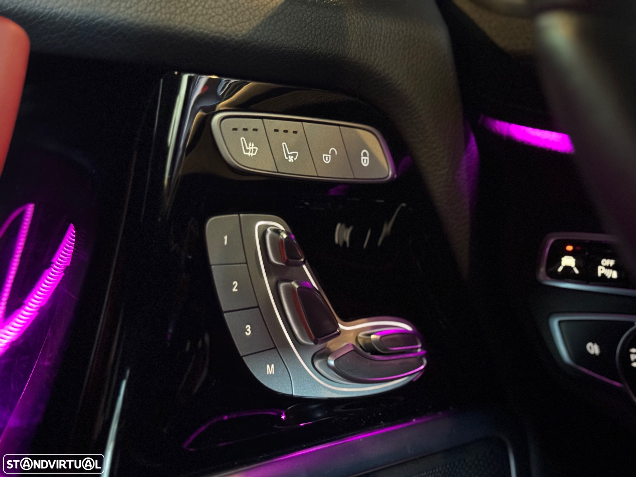 Mercedes-Benz G 350 d 9G-TRONIC AMG Line - 9