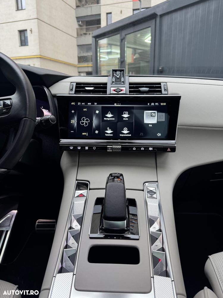 DS Automobiles DS 7 Crossback 1.6 PHeV AWD 360 EAT8 OPERA - 11