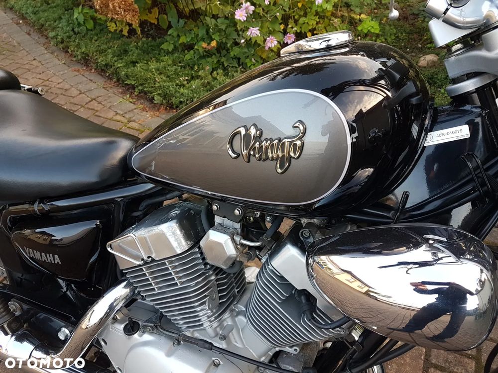 Yamaha XV - 11