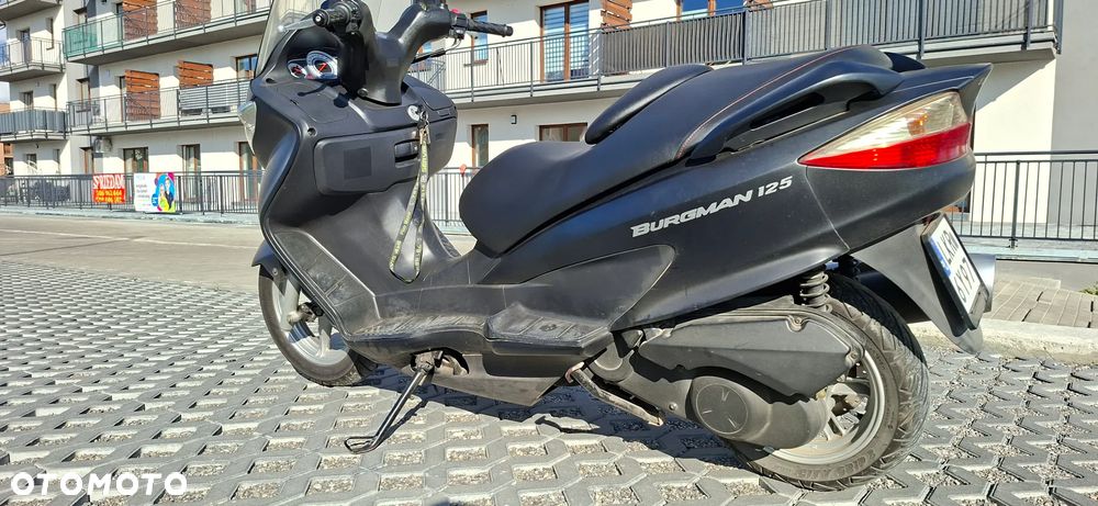 Suzuki Burgman - 19