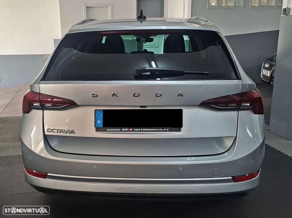 Skoda Octavia Break 2.0 TDI DSG - 5
