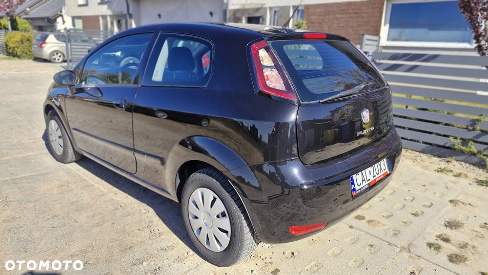 Fiat Punto 1.4 Easy S&S - 9