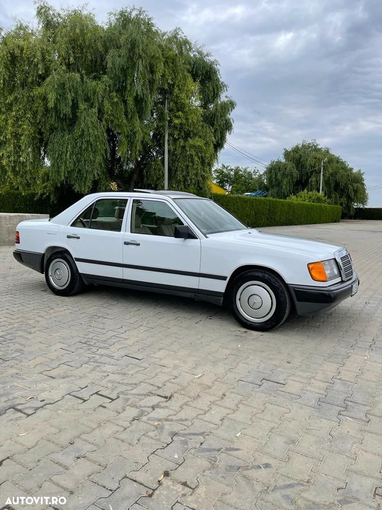 Mercedes-Benz W124 - 3