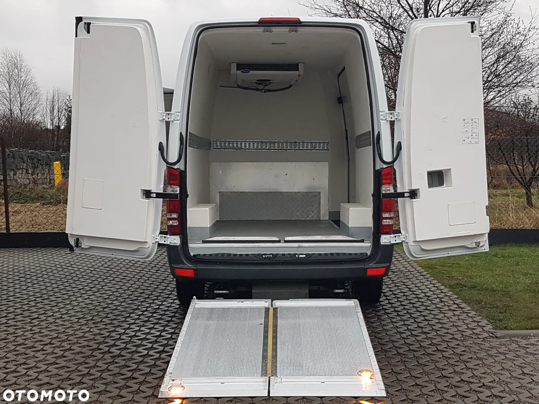 Mercedes-Benz SPRINTER WINDA CHŁODNIA AGREGAT IZOTERMA DŁUGI WYSOKI KLIMA - 18