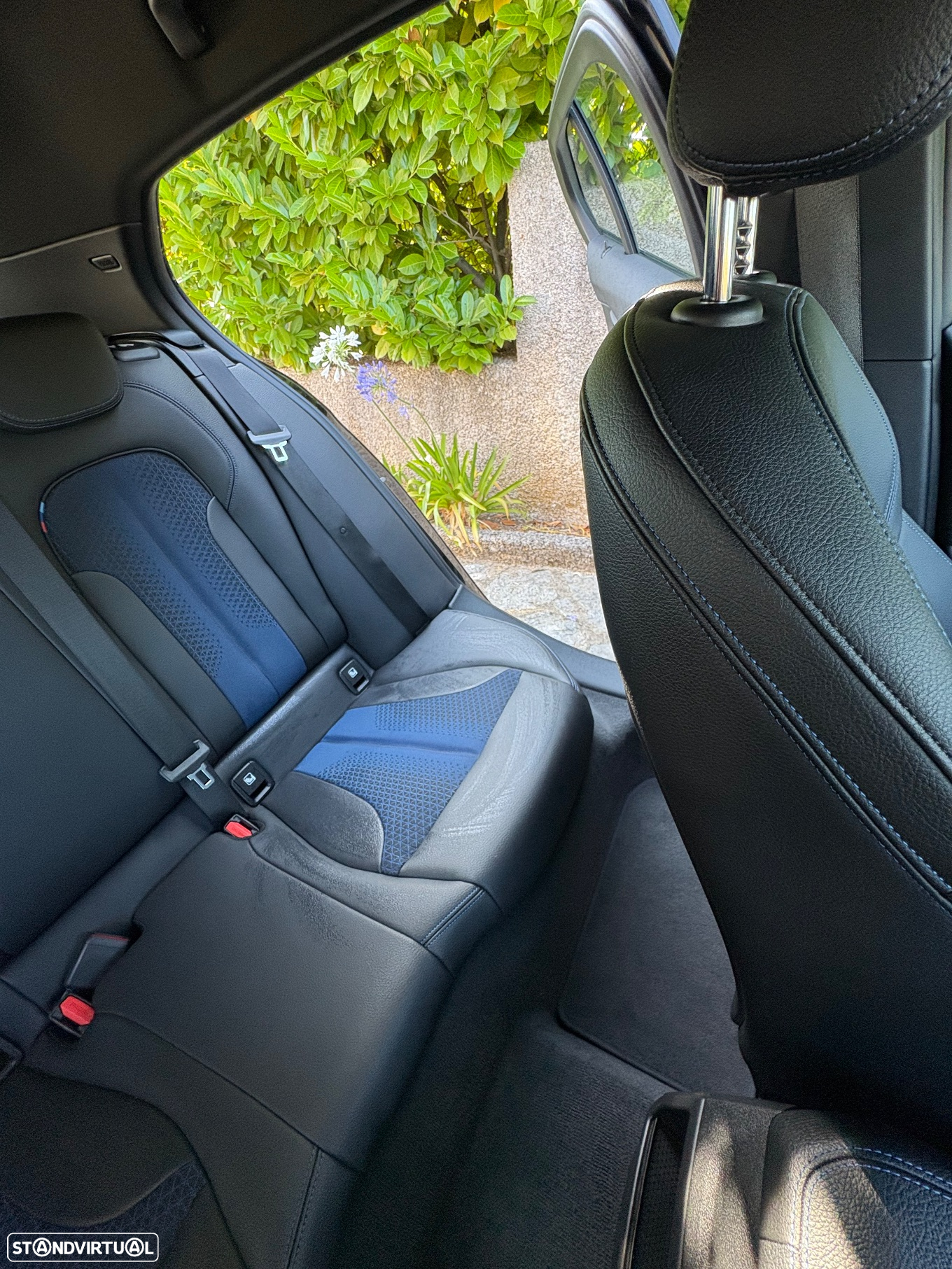 BMW 118 i Pack Desportivo M Auto - 26