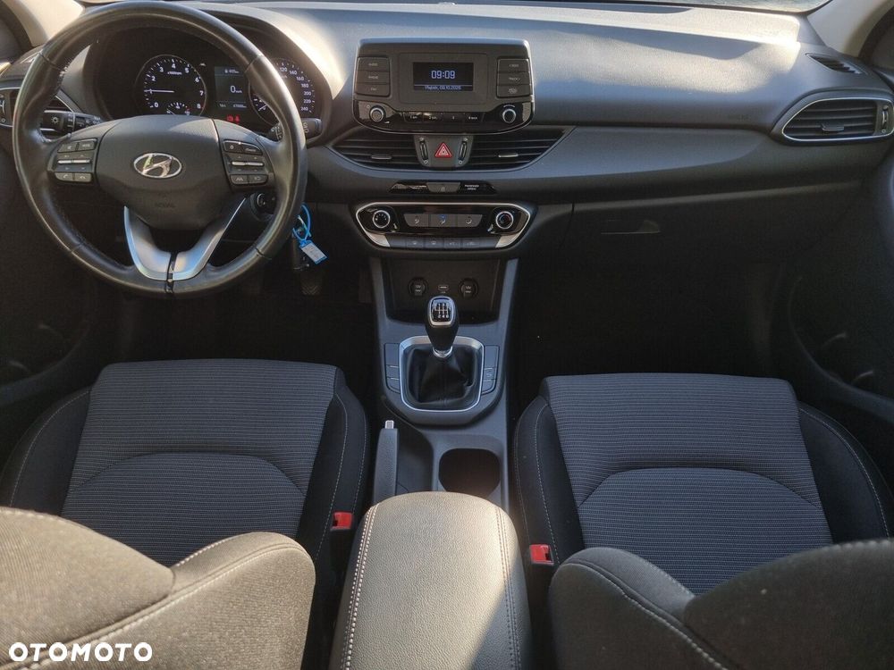 Hyundai i30 2022