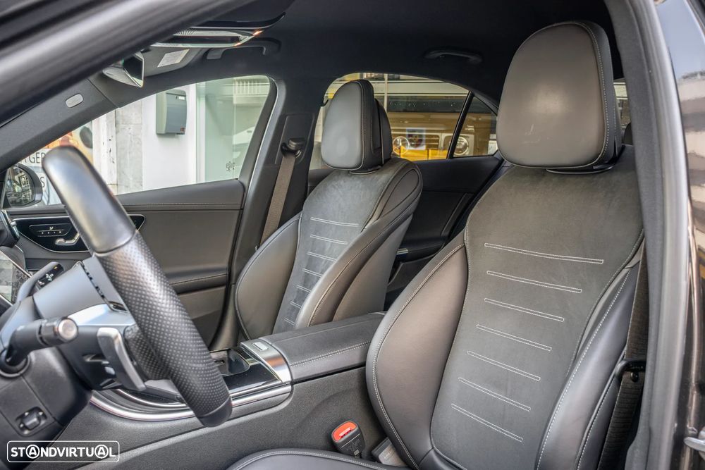 Mercedes-Benz C 300 d AMG Line - 3