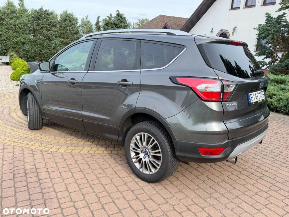 Ford Kuga - 5