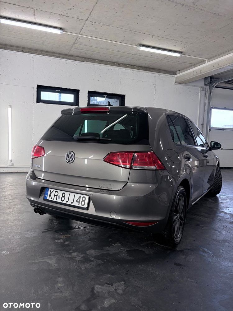 Volkswagen Golf 2.0 TDI (BlueMotion Technology) DSG Comfortline - 3