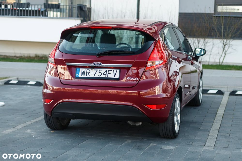 Ford Fiesta 1.25 Titanium EU5 - 3