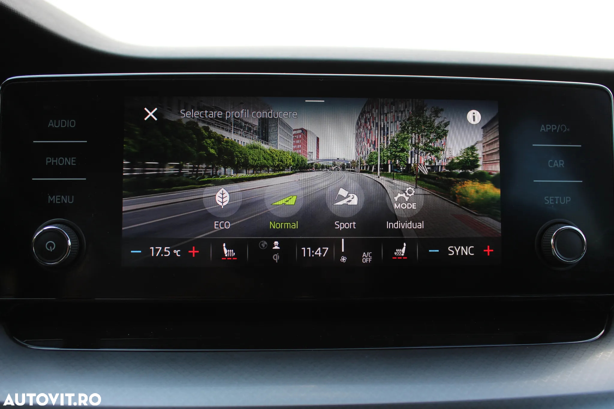 Skoda Octavia 1.5 TSI Ambition - 33