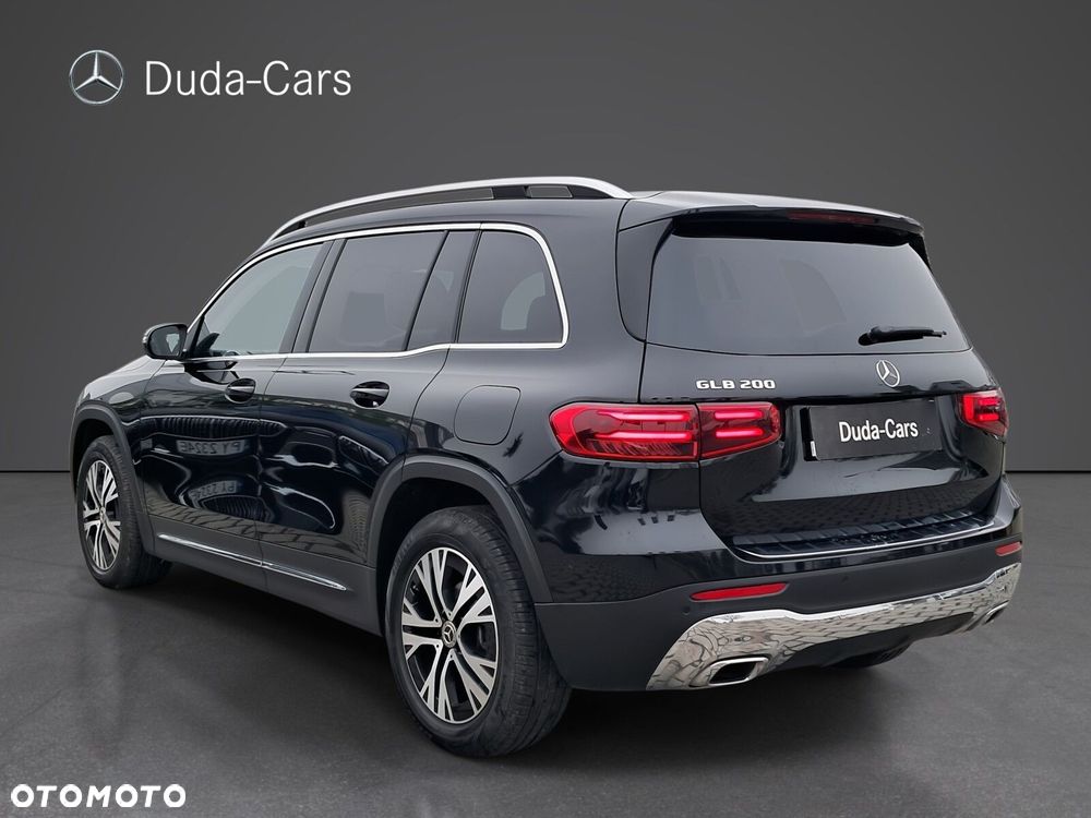 Mercedes-Benz GLB - 3