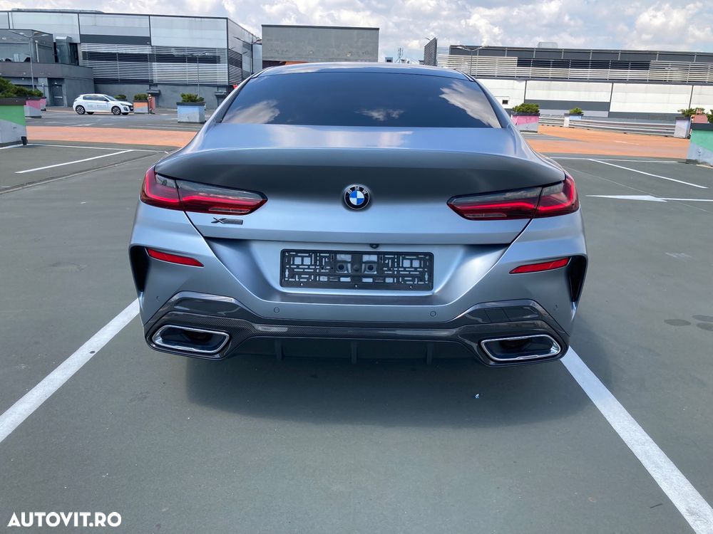 BMW Seria 8 - 7