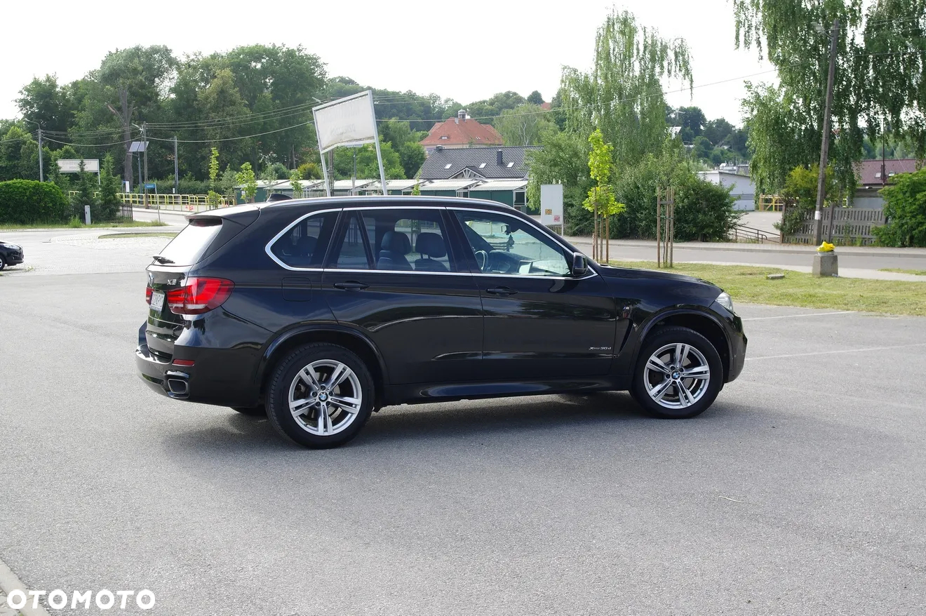 BMW X5 xDrive30d - 16