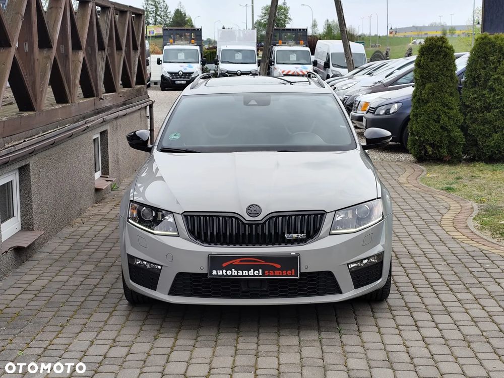 Skoda Octavia 2.0 TDI DSG RS - 6