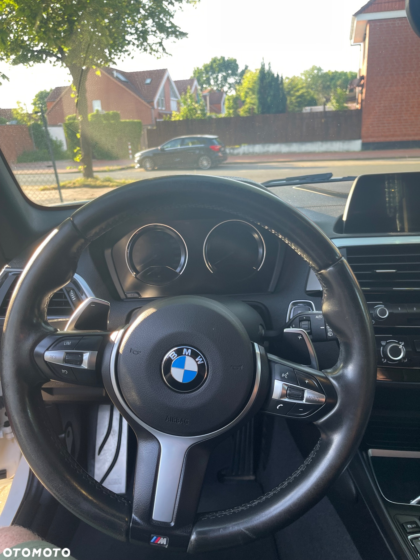 BMW Seria 1 120i Advantage sport - 16