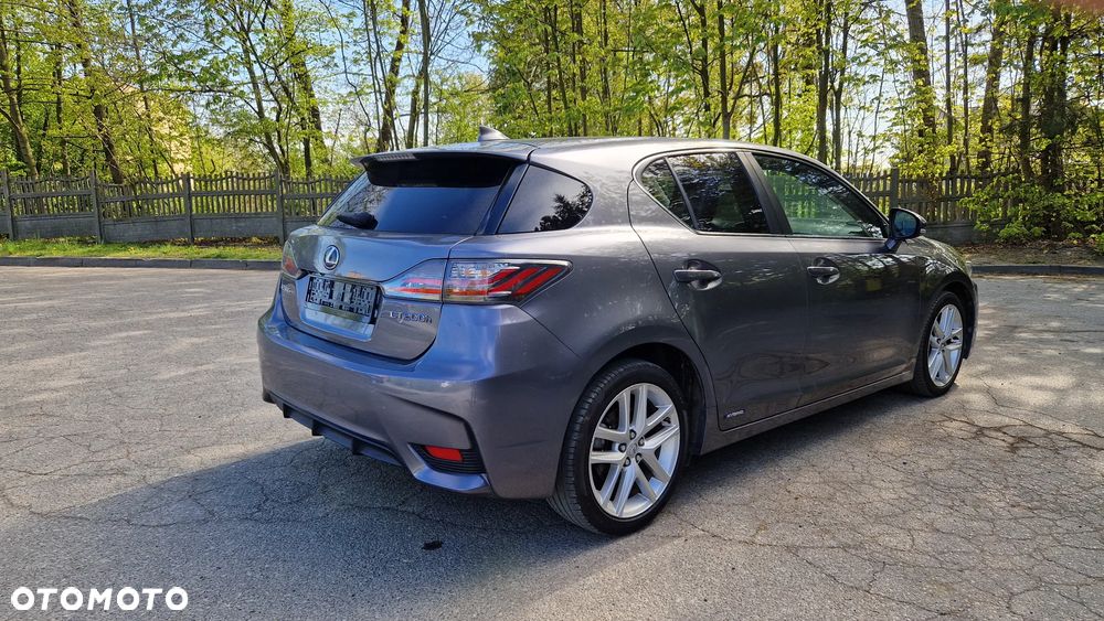 Lexus CT Impression Line - 4