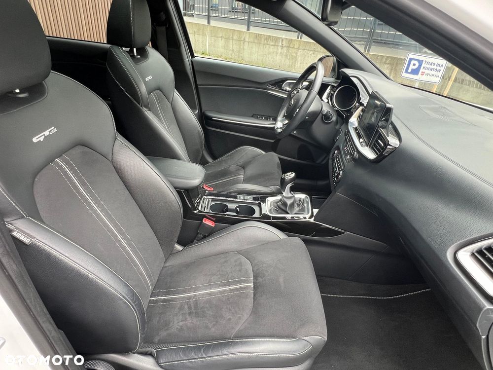 Kia Ceed 1.4 T-GDI OPF GT Line - 14