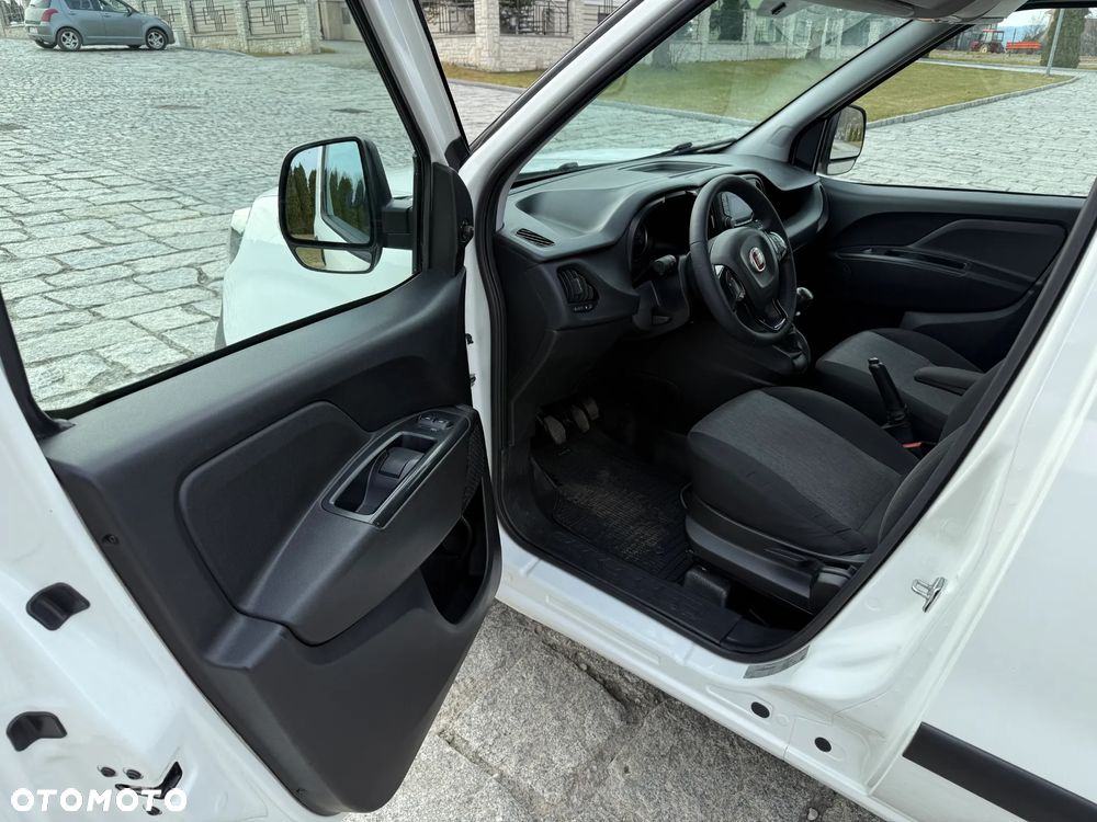 Fiat Doblo Furgon 1035 Kg Ładowność - 12