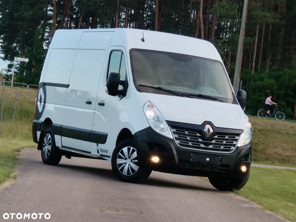Renault Master - 1
