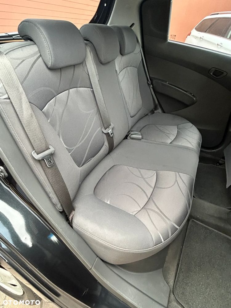 Chevrolet Spark 1.0 LS - 12