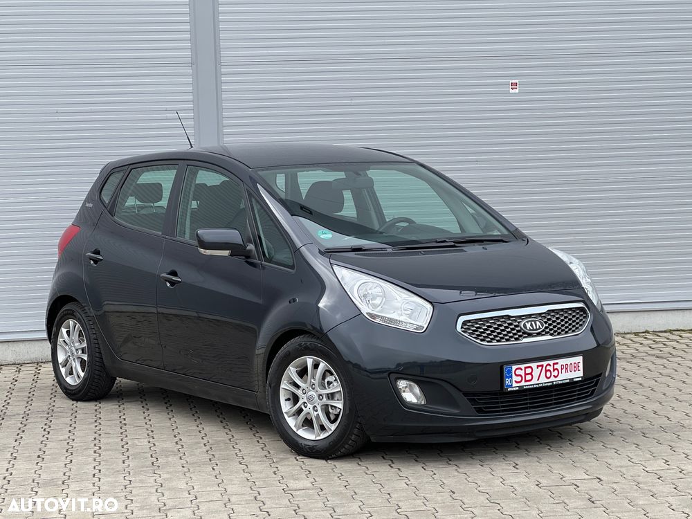 Kia Venga 1.6 CRDi 128 Black Collection - 1