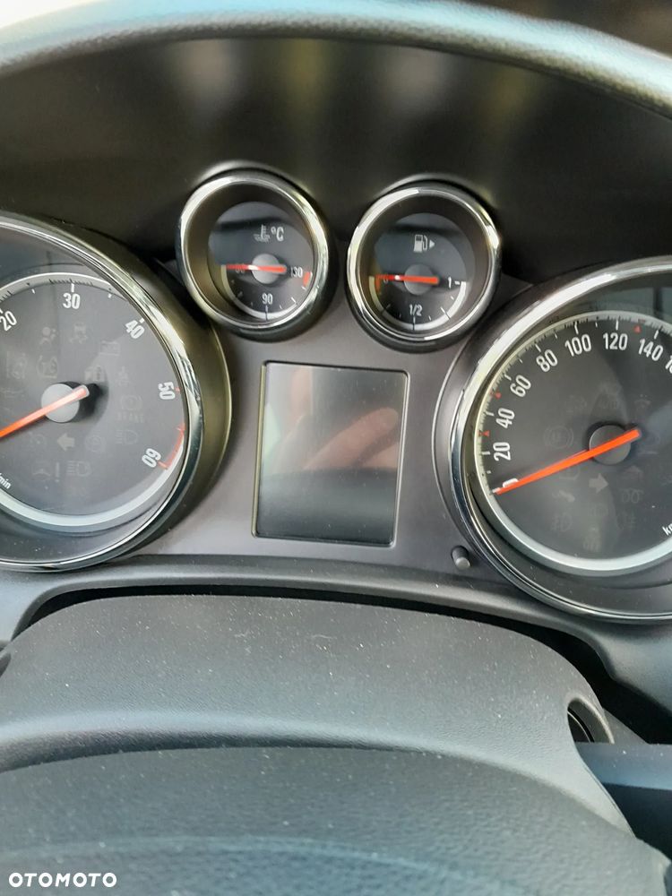 Opel Astra - 13