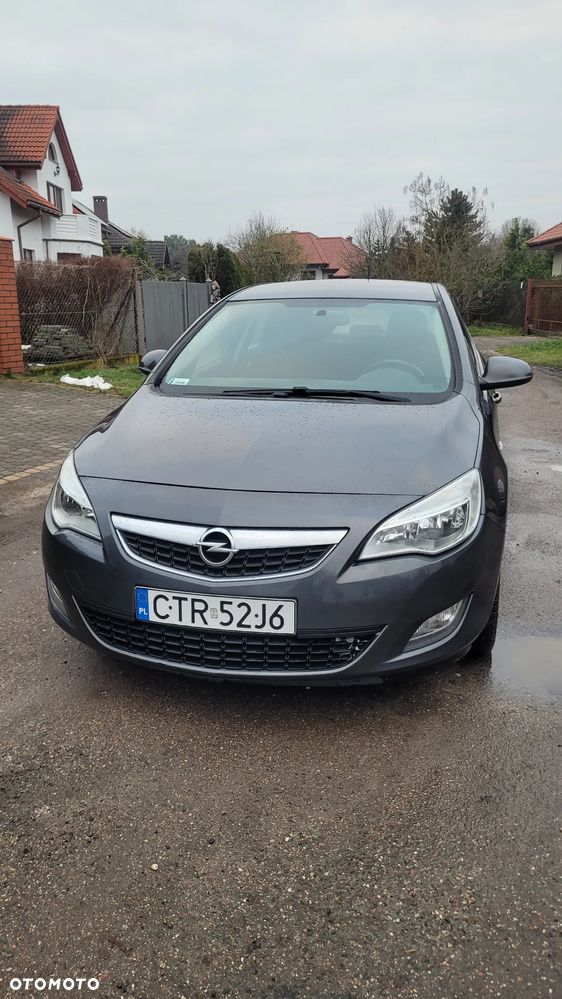 Opel Astra 1.6 Essentia - 1