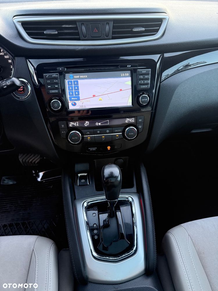 Nissan Qashqai 1.6 DCi Tekna Xtronic - 14