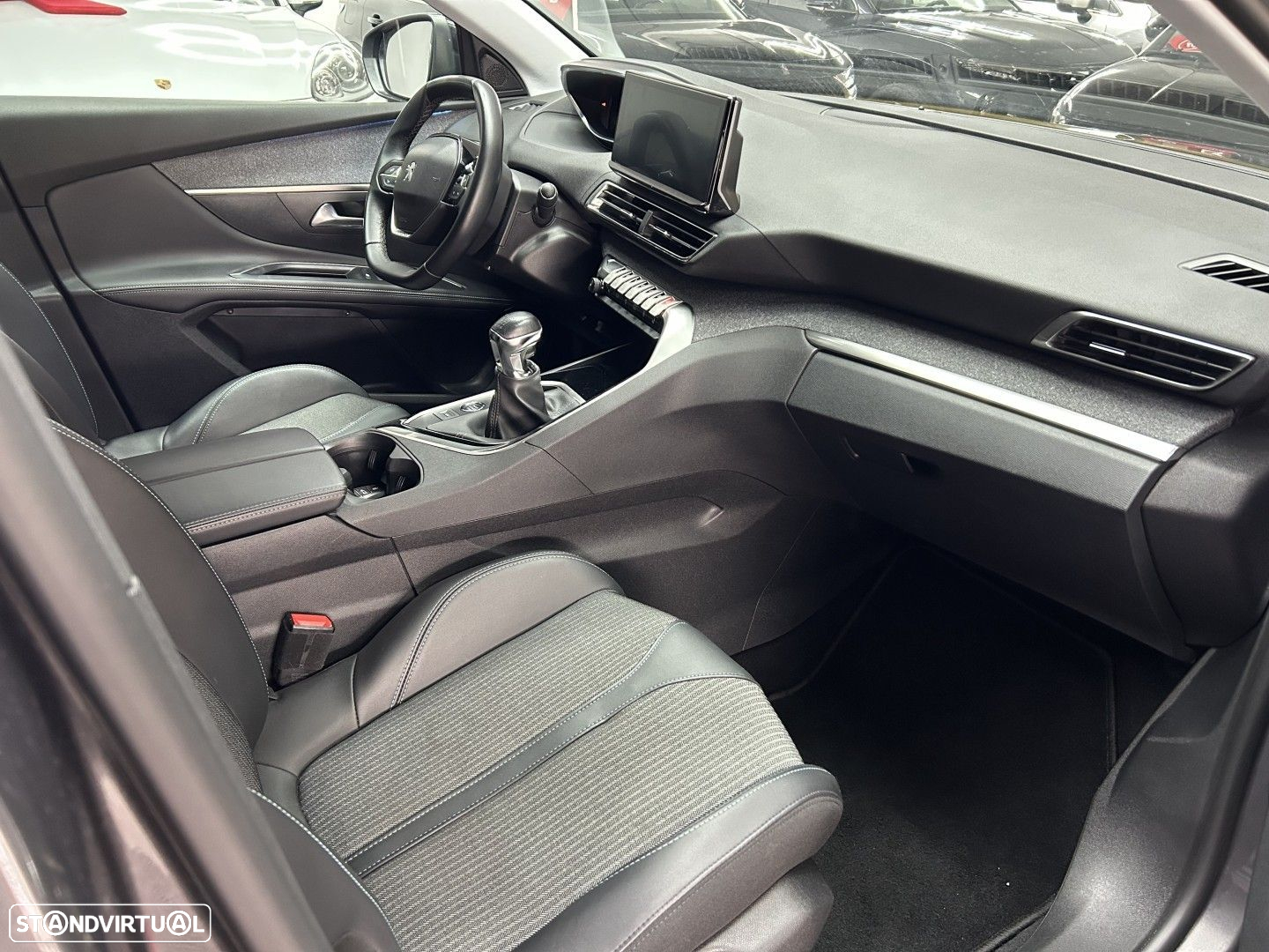 Peugeot 5008 1.5 BlueHDi Allure Pack - 14