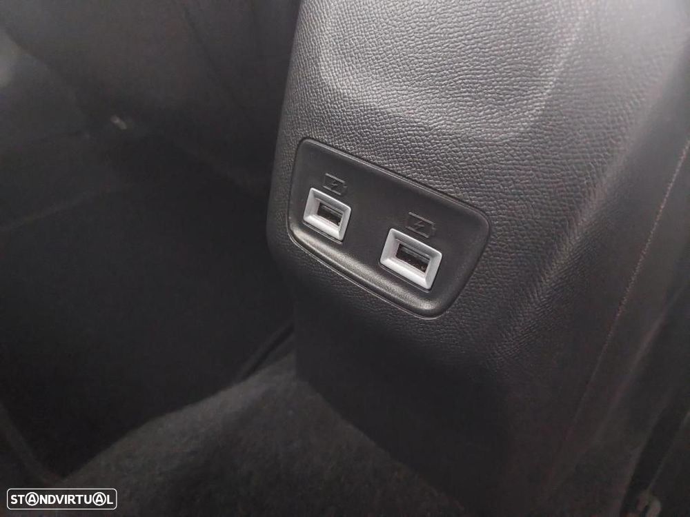 Peugeot e-208 50 kWh Active - 35
