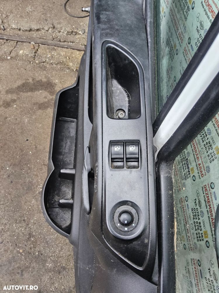 Butoane geamuri Iveco Daily 6 comenzi geamuri electrice Iveco după 2015 - 1