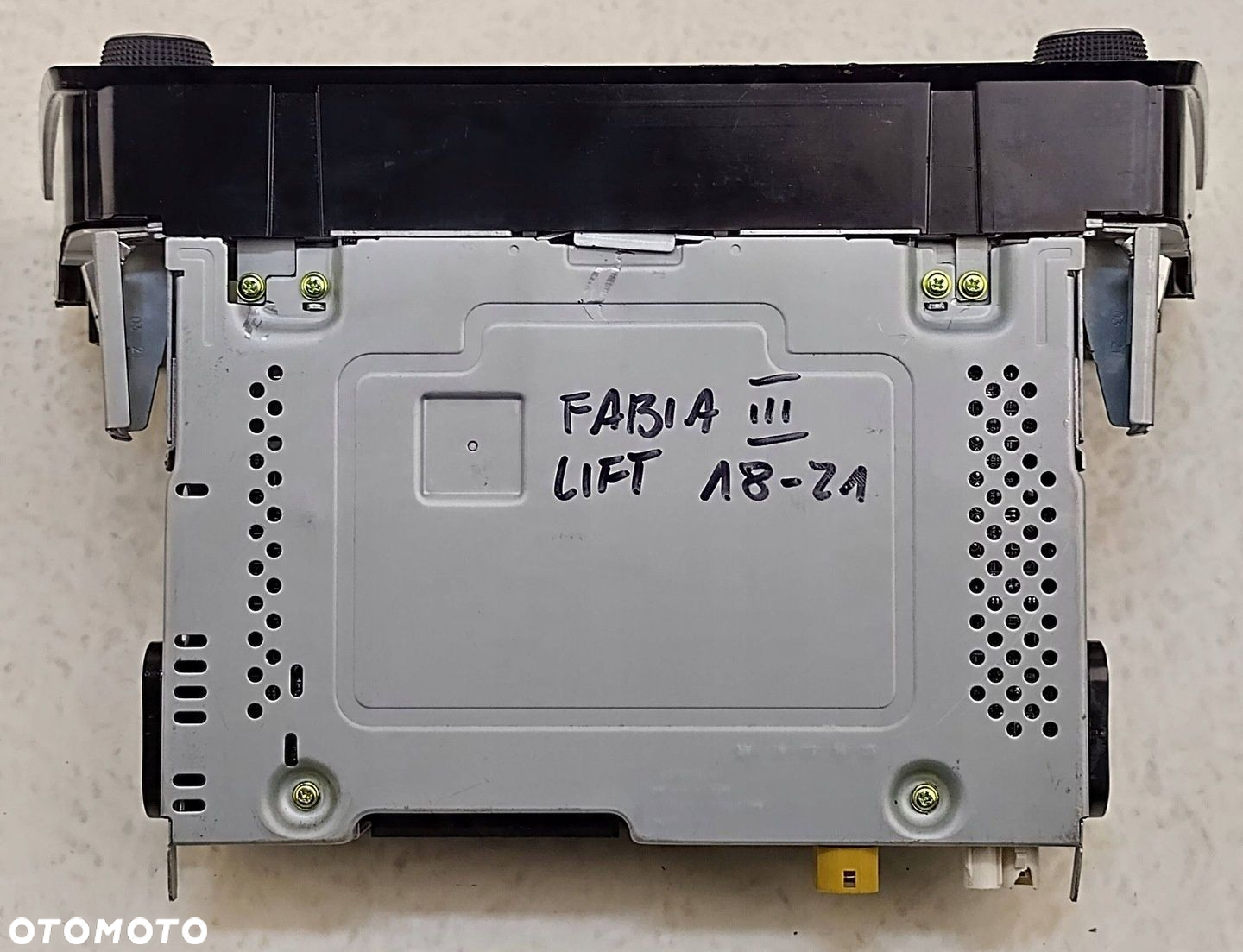 SKODA FABIA 2 III LIFT 18-21 RADIO WYŚWIETLACZ 6V0035871J - 8