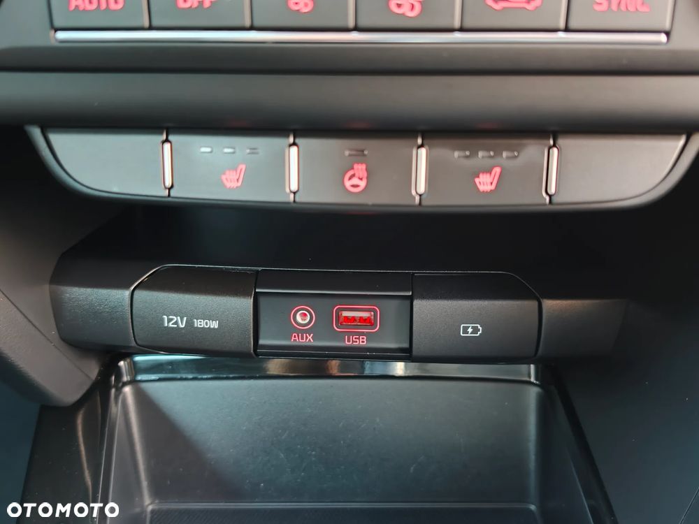 Kia Ceed 1.4 T-GDI L Business Line Plus - 35
