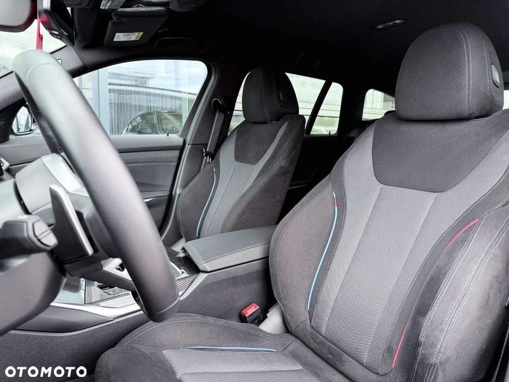 BMW Seria 3 320d xDrive M Sport - 31