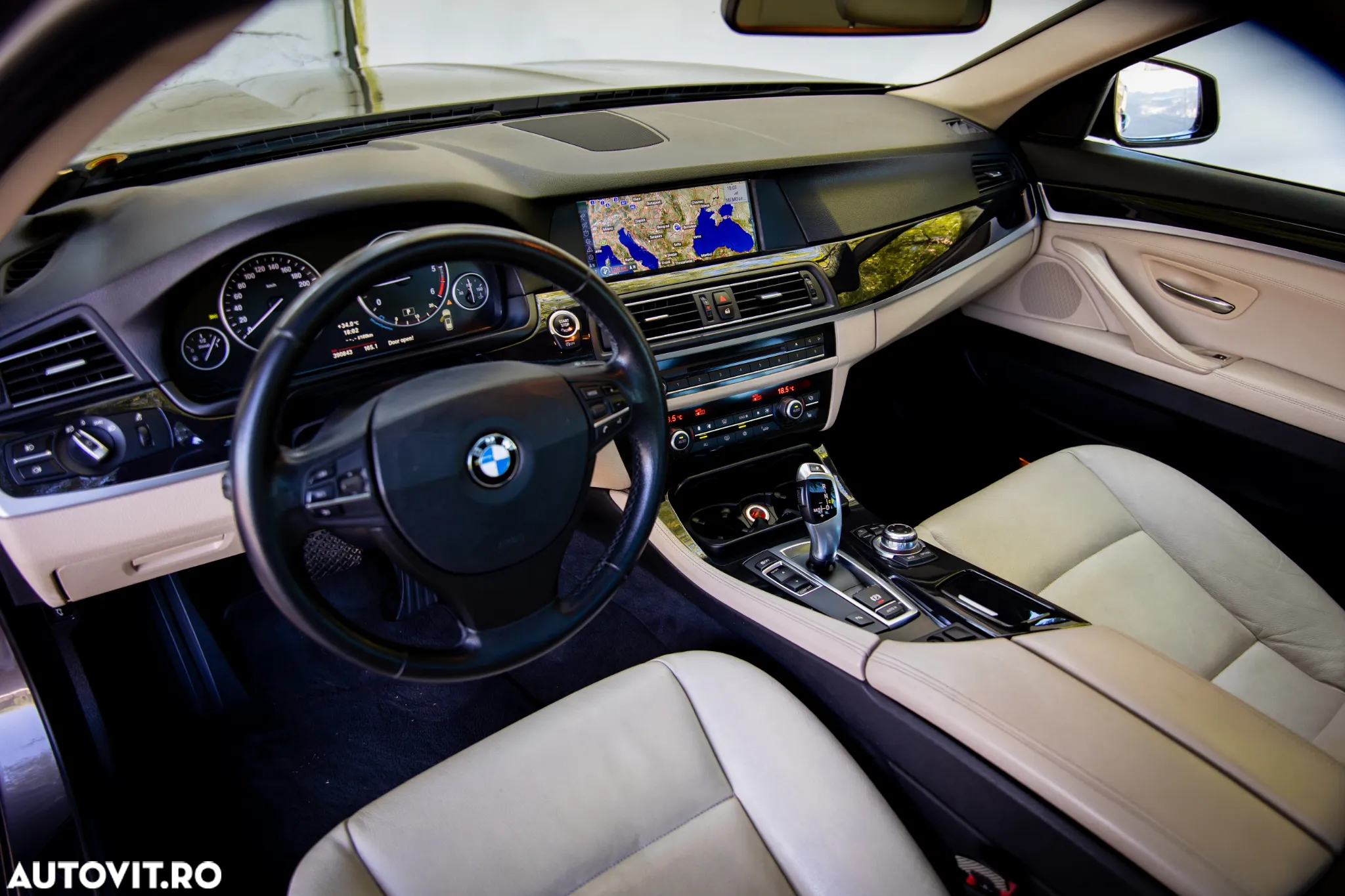 BMW Seria 5 520d Gran Turismo - 13